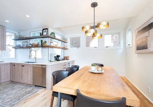 Walk to Everything, Views to the Waterfalls Sleeps 8.