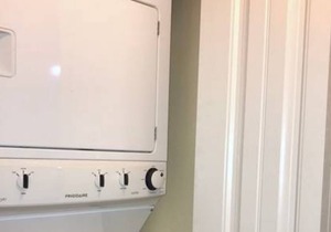 Walk to USD | Spacious House for 6 PPL w/ Parking