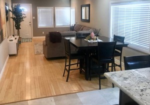 Walk to USD | Spacious House for 6 PPL w/ Parking