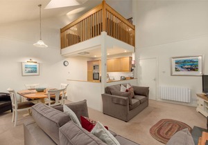 Walled Garden Mews 2 - a mews cottage that sleeps 6 guests in 2 bedrooms
