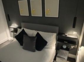 Wandsworth, South London Deluxe King Room 5