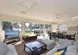Wangi Lakehouse