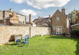 Wards Court 2
