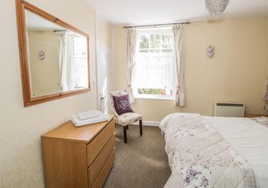 Wards Court 2