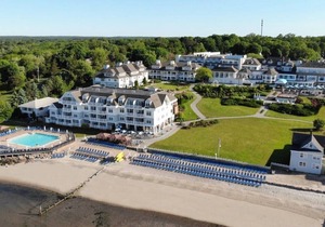 Water's Edge Resort and spa w indoor and outdoor pool and beach. Condo Sleeps 6