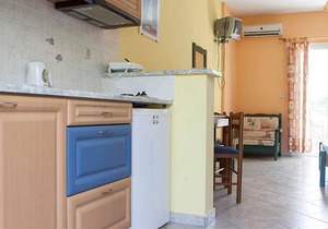 Water Side studios with swimming pool near Lourdas beach in charming Kefalonia