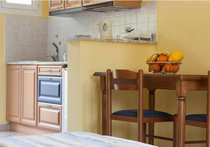 Water Side studios with swimming pool near Lourdas beach in charming Kefalonia