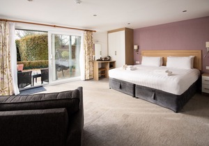 Wateredge Inn