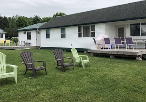 WATERFRONT 4 Bedrooms 2 Bath
