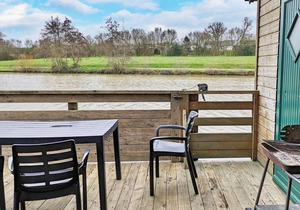 Waterfront Chalet with Fishing, Games, and Family Fun for 5-7 Guests