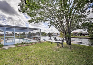 Waterfront Hernando Beach Home w/Dock + Kayaks