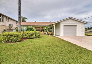 Waterfront Hernando Beach Home with 40-foot Dock!