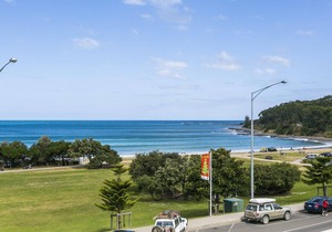 Waterfront Three - In the heart of lorne