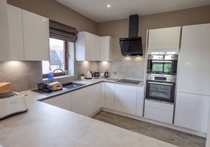 WATERHEAD RETREAT, family friendly in Ambleside