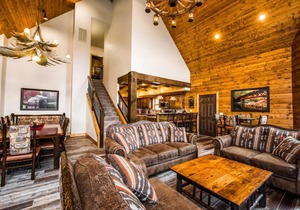 WaterMill Cove Resort Lakefront Lodge 8Bed 8BA FREE Amenities 2 miles to SDC