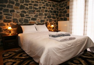 Welcome to Guesthouse Yades, Double Studio!