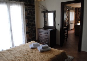 Welcome to Guesthouse Yades, Quad Studio!