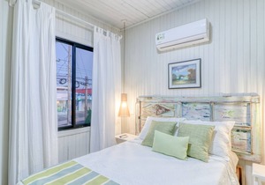 Welcoming suite at Hotel Punta Descartes with fast WiFi & on-site dining