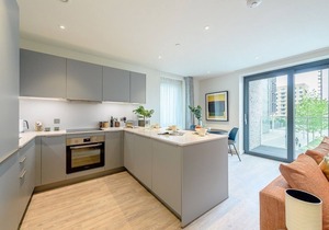Wembley 3 Bed, 2 Bath Apartment