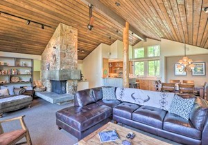 West Glacier Home with Majestic Mountain Views!