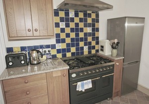 West View Cottage - E5386