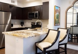 Westgate Flamingo Bay Resort 1br suite, Friday check-in