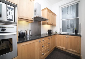 Westminster Maida Vale spacious and elegant 2 bedroom victorian flat