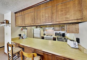 Whirlpool Indoor Outdoor Pool 2nd Row Condo