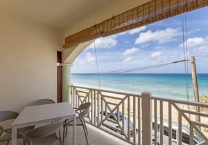 White Sands G4 - Beachfront