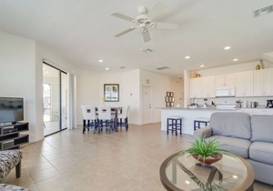 Wi-Fi - Private Pool - Multiple TVs - Providence
