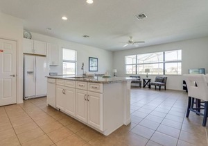 Wi-Fi - Private Pool - Multiple TVs - Providence