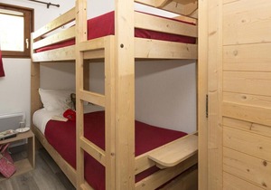 Wifi, 100m from shops, fitness, swimming pool, balcony, parking, tv, ski locker, 26m²