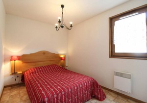 Wifi, 10m from ski slopes, 2nd floor, balcony, parking, tv, ski locker, 55m², Val Cenis
