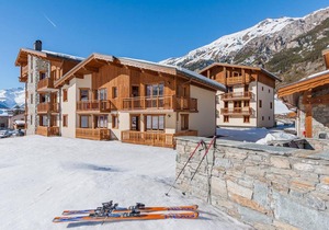 Wifi, 200m from ski slopes, fitness, balcony, parking, tv, ski locker, 60m², Val Cenis