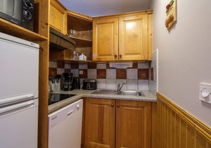 Wifi, 200m from ski slopes, fitness, sauna, balcony, parking, tv, ski locker, 32m², Val Cenis