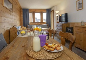 Wifi, 250m from resort center, balcony, tv, 30m², Val d'Isère