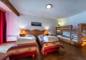 Wifi, 300m from ski slopes, fitness, swimming pool, parking, ski locker, 50m², Abriès
