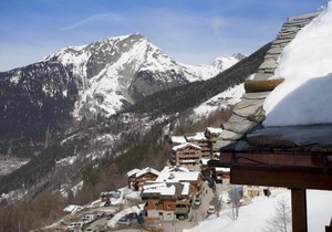 Wifi, ski-in/ski-out & foot of the slopes, fitness, swimming pool, tv, ski locker, 30m²