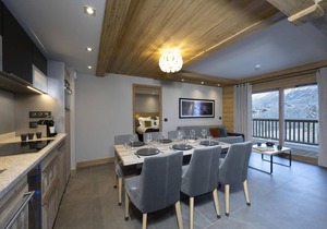 Wifi, view mountain, fitness, swimming pool, balcony, parking, tv, ski locker, 55m², Les Houches