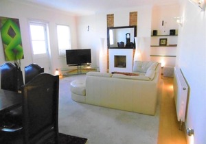 Wilmington Square Penthouse Apartment