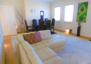 Wilmington Square Penthouse Apartment