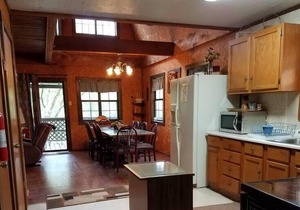 Windchimes Cabin-Seasonal View of Ouachita River