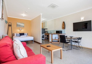 Windsurfer Beach Chalet - 1