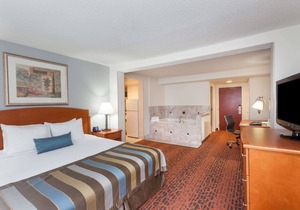 Wingate by Wyndham Winchester