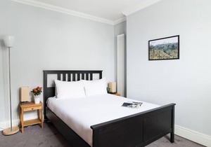 Wonderful 2BR Duplex Flat in Kennington