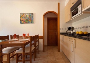 Wonderful Apartment “Pinos Altos T2” with Pool, Wi-Fi, Balcony & Terrace