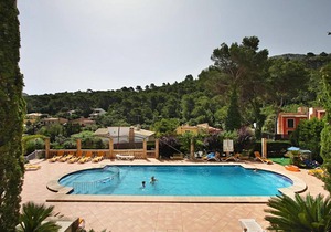 Wonderful Apartment “Pinos Altos T2” with Pool, Wi-Fi, Balcony & Terrace