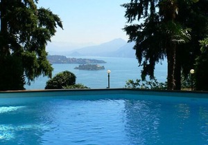 Wonderful apartment in a renowned art nouveau villa with pool and dream view