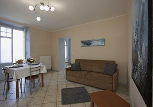 Wonderful apartment in a renowned art nouveau villa with pool and dream view