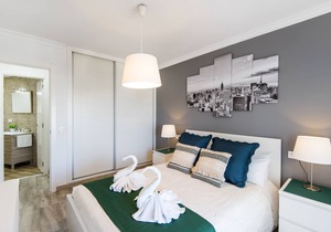 WONDERFUL apartment in Puerto Marina-AUTUMN SEASON SPECIAL OFFER !!!